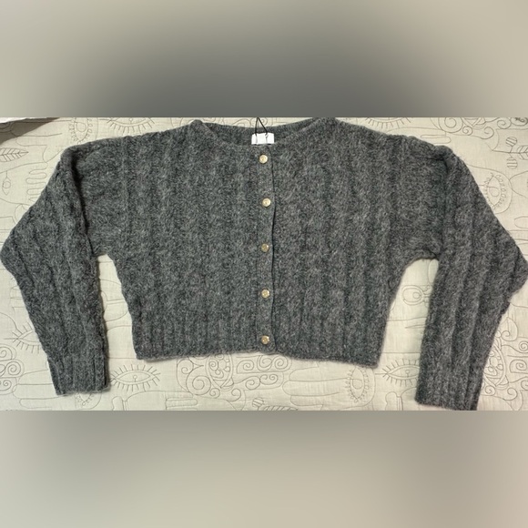 NEW Cult Gaia x Gap Cable Knit Cardigan - Grey, Size M Gold Buttons - Picture 4 of 10